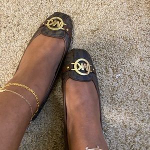 Micheal Kors Flats